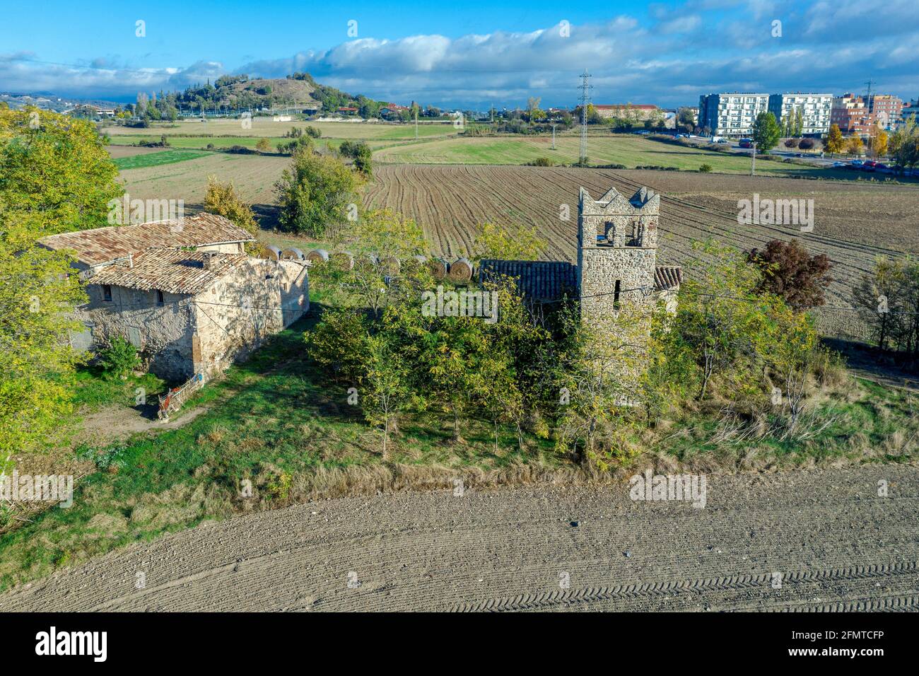 11 ° secolo chiesa romanica di Sant Sixt de Miralpla è una cappella Vic, Osona. È protetto come bene culturale di interesse locale. Spagna Foto Stock