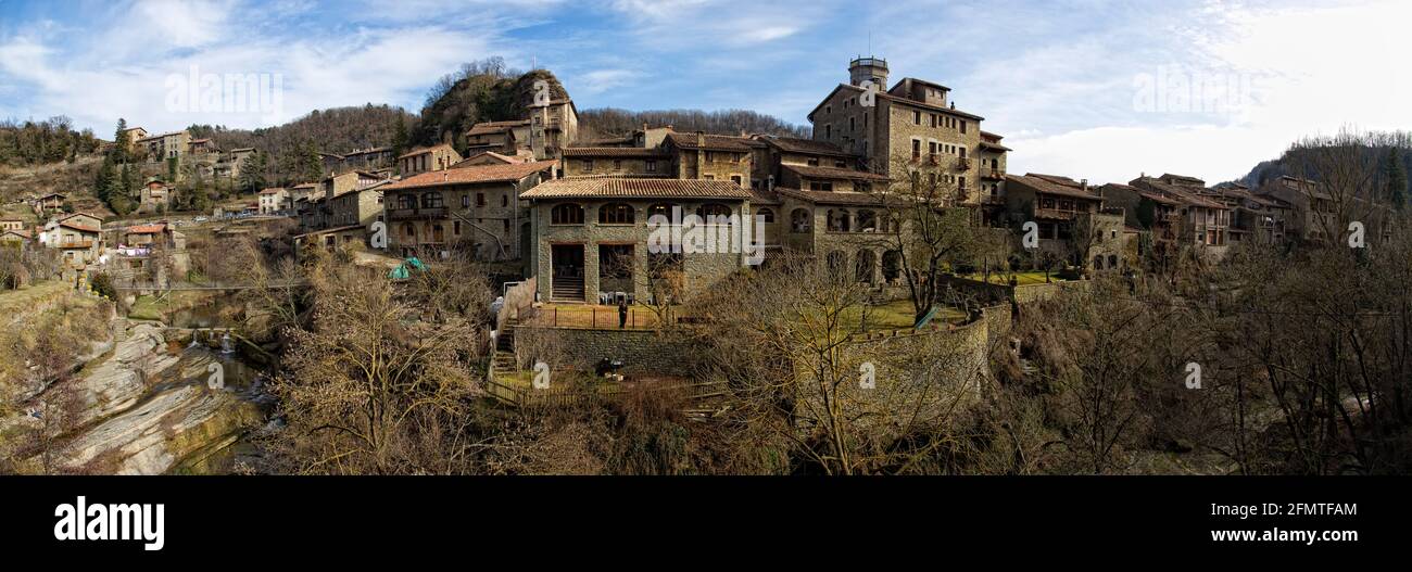 Rupit es un municipio della provincia di Barcellona situado al nord de la comarca de Osona y al este de la Sierra de Cabrera. Tiene una población de Foto Stock