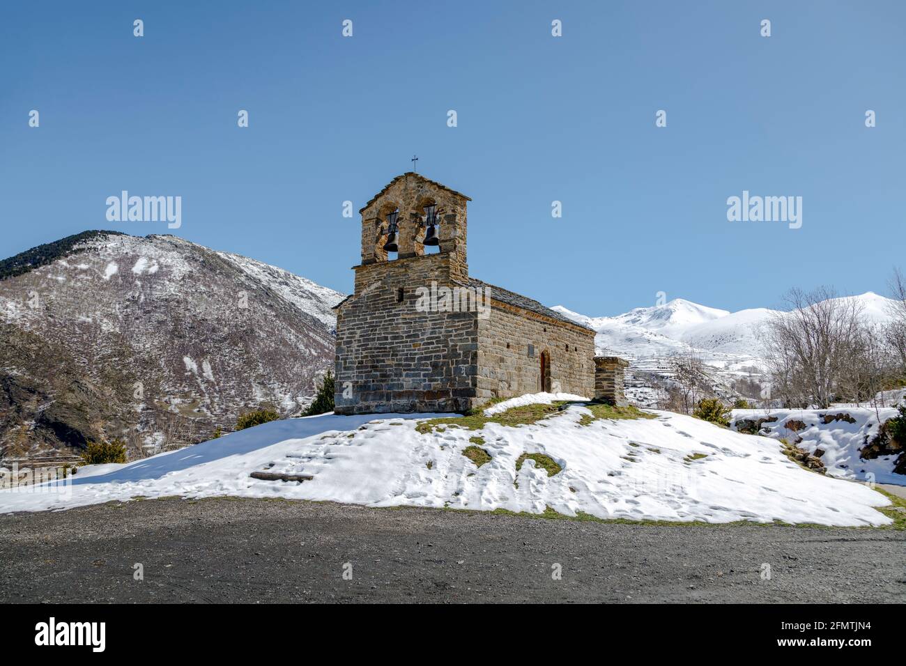 Chiesa romana di Ermitage di San Quirce de Durro (Catalogna - Spagna). Si tratta di una delle nove chiese che appartiene al Sito Patrimonio dell'Umanità dell'UNESCO Foto Stock