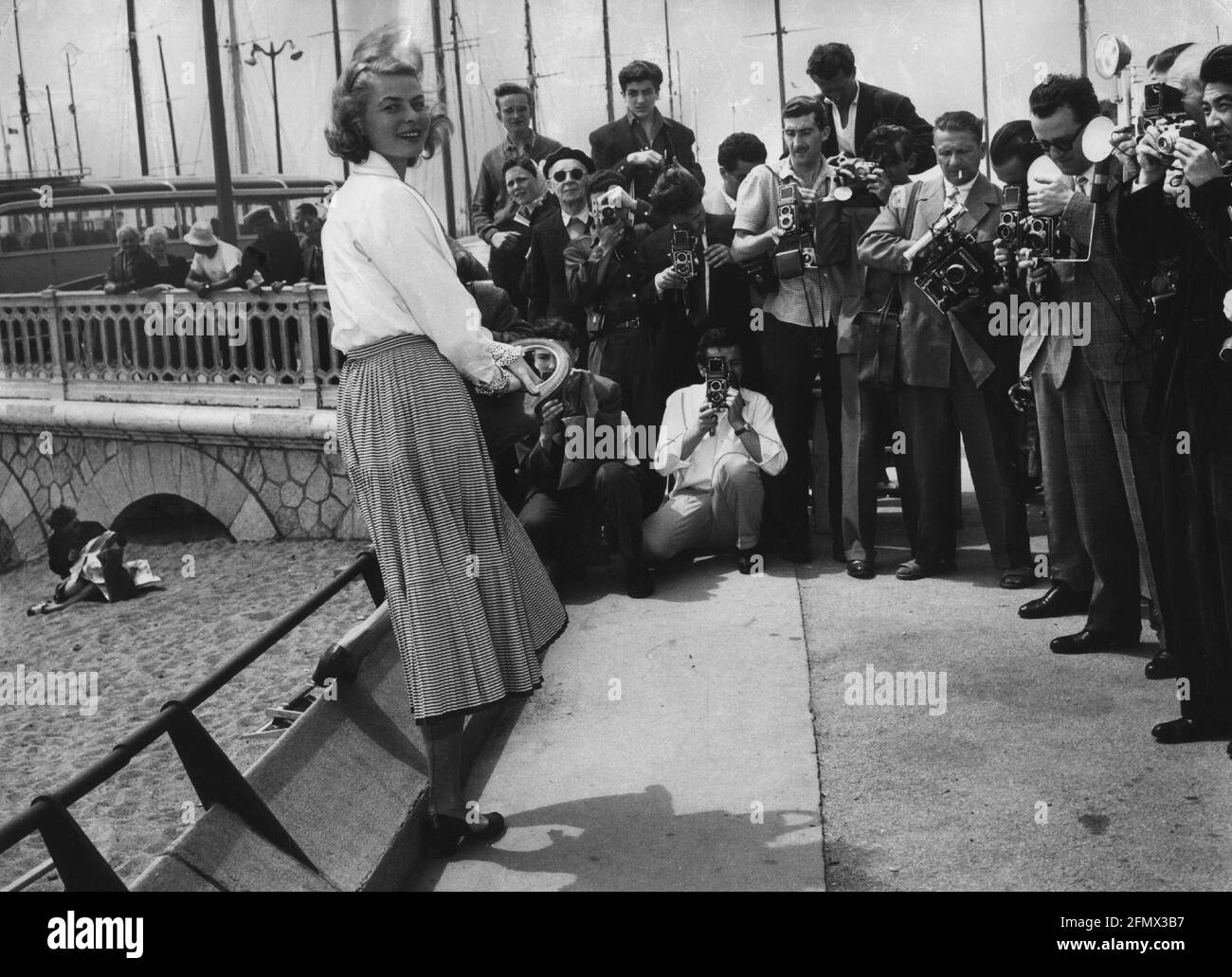 Bergman, Ingrid, 29.8.1915 - 29.8.1982, attrice svedese, lunghezza intera, INFORMAZIONI-AGGIUNTIVE-DIRITTI-AUTORIZZAZIONE-NON-DISPONIBILI Foto Stock