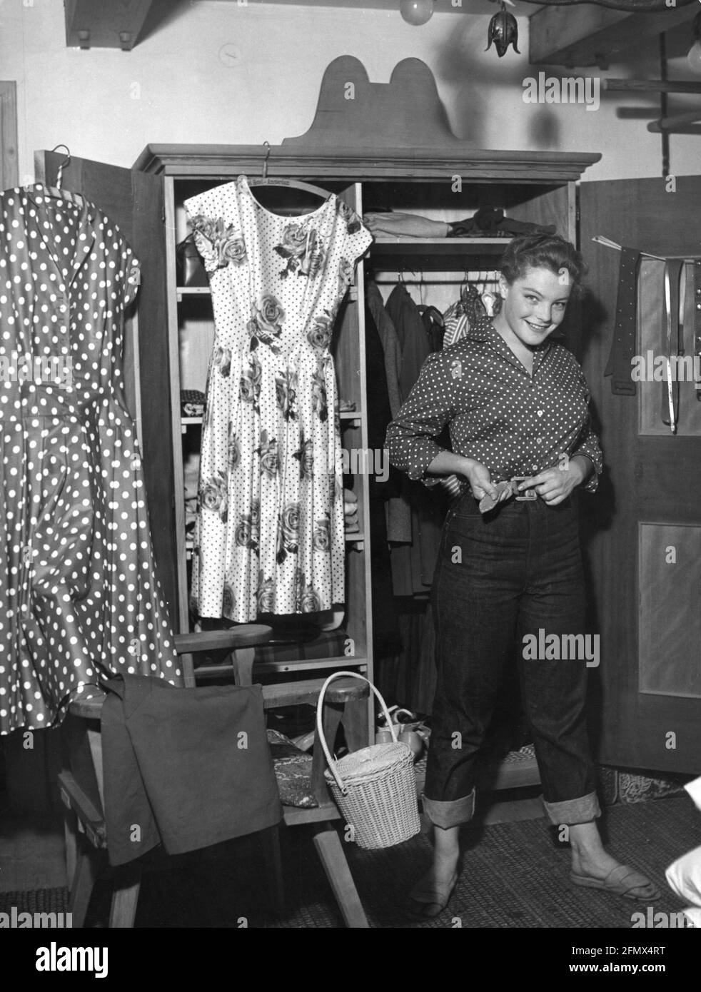 Schneider, Romy, 23.9.1938 - 29.5.1982, attrice tedesca, lunghezza intera, INFORMAZIONI-AGGIUNTIVE-DIRITTI-AUTORIZZAZIONE-NON-DISPONIBILI Foto Stock