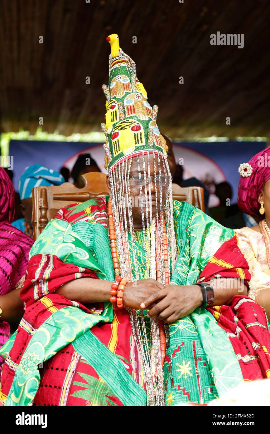 Osun Osogbo Monarch: Ataoja in un umore pensivo Foto Stock