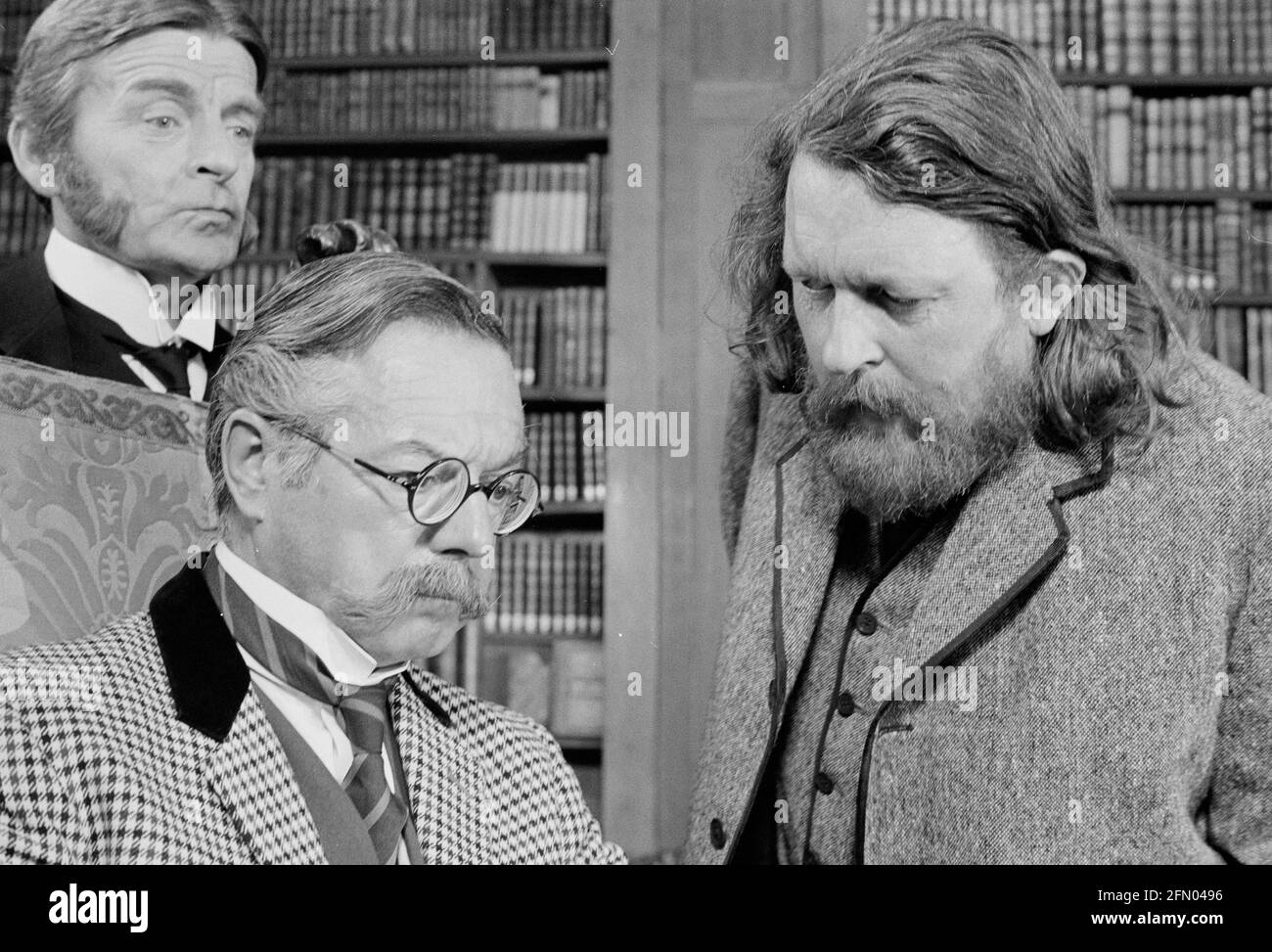 Keep IT Up downstairs (1976) Neil Hallett, Willie Rushton, Mark Singleton, Data: 1976 Foto Stock