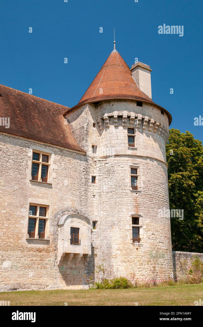 Il castello di Bayers, classificata come monumento storico, di proprietà privata ma aperta al pubblico per visite, situato nel villaggio di Bayers, Charente (16), Nouve Foto Stock