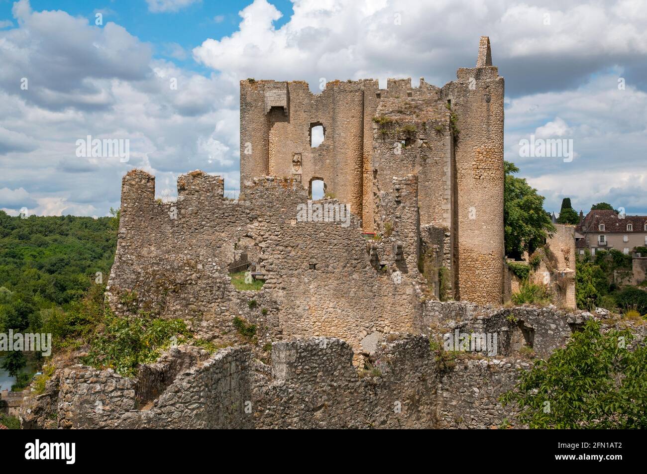 Rovine del castello (11 ° secolo), Angles-sur-l'Anglin elencato come uno dei più bei villaggi di Francia, Vienne (86), Nouvelle-Aquitaine regione Foto Stock