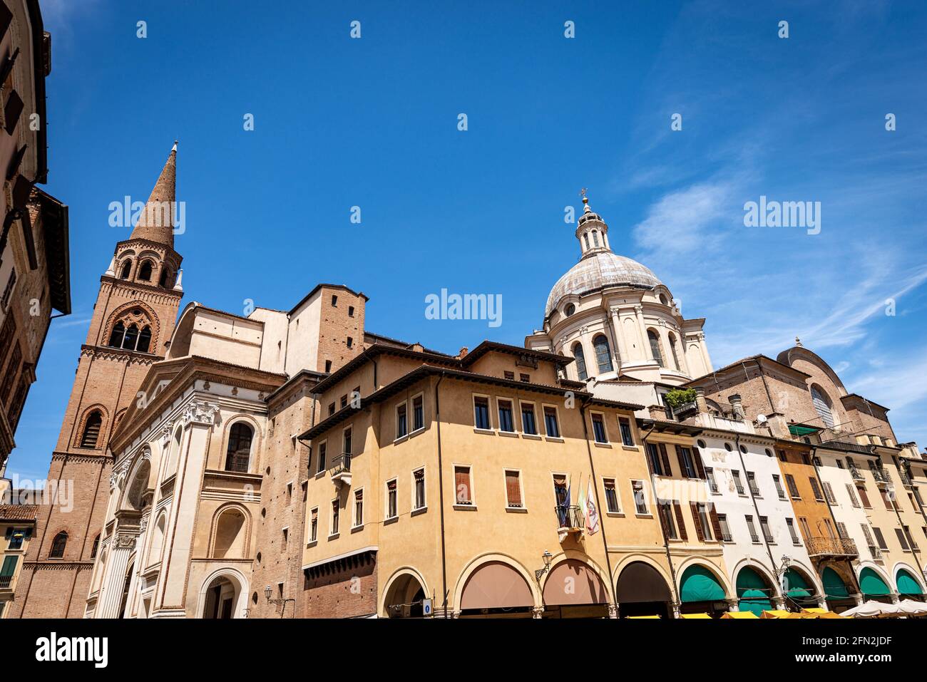 Basilica di sant'andrea a mantova immagini e fotografie stock ad alta