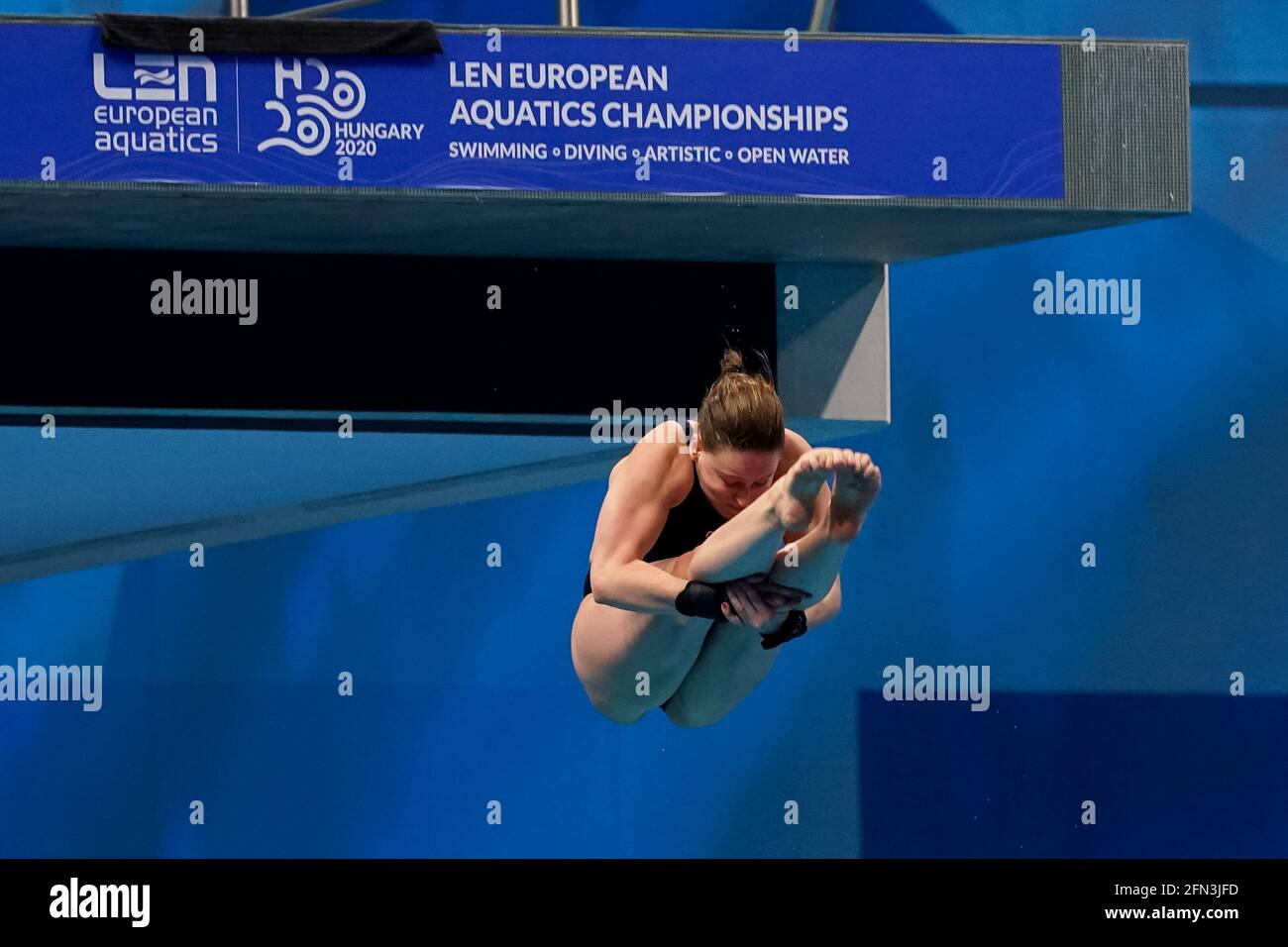 Budapest, Ungheria. 13 maggio 2021. BUDAPEST, UNGHERIA - MAGGIO 13: Noemi Batki d'Italia in gara alla finale della piattaforma 10M femminile durante il LEN European Aquatics Championships Diving alla Duna Arena il 13 Maggio 2021 a Budapest, Ungheria (Foto di Andre Weening/Orange Pictures) Credit: Orange Pics BV/Alamy Live News Foto Stock