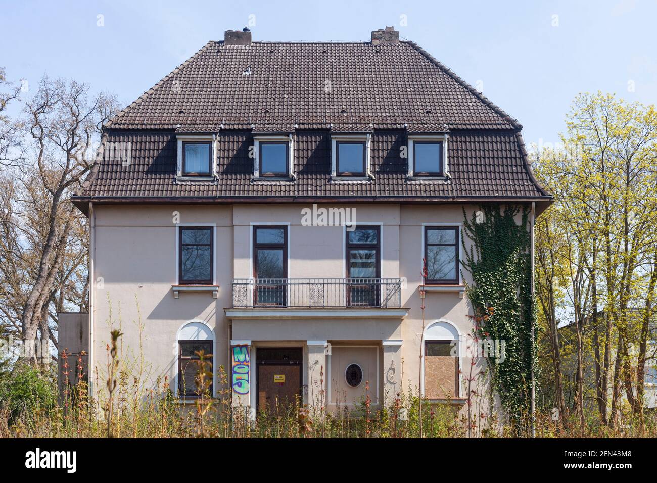 Villa libera pronta per la demolizione, Brema, Germania, Europa Foto Stock