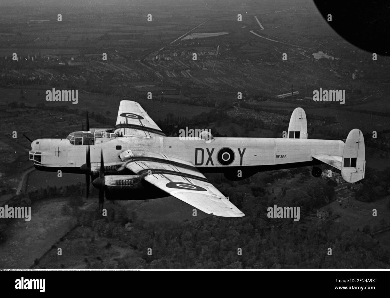 Trasporto / trasporto, aviazione, militare, bombardiere Avro 694 Lincoln B i, in servizio 1945 - 1967, SOLO PER USO EDITORIALE Foto Stock