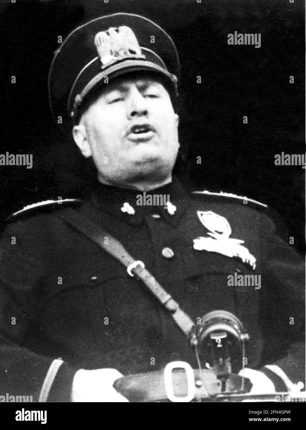 Mussolini, Benito, 29.7.1883 - 28.4.1945, politico italiano, primo Ministro 30.10.1922 - 25.7.1943, ritratto, ESCLUSIVAMENTE REDAZIONALE Foto Stock