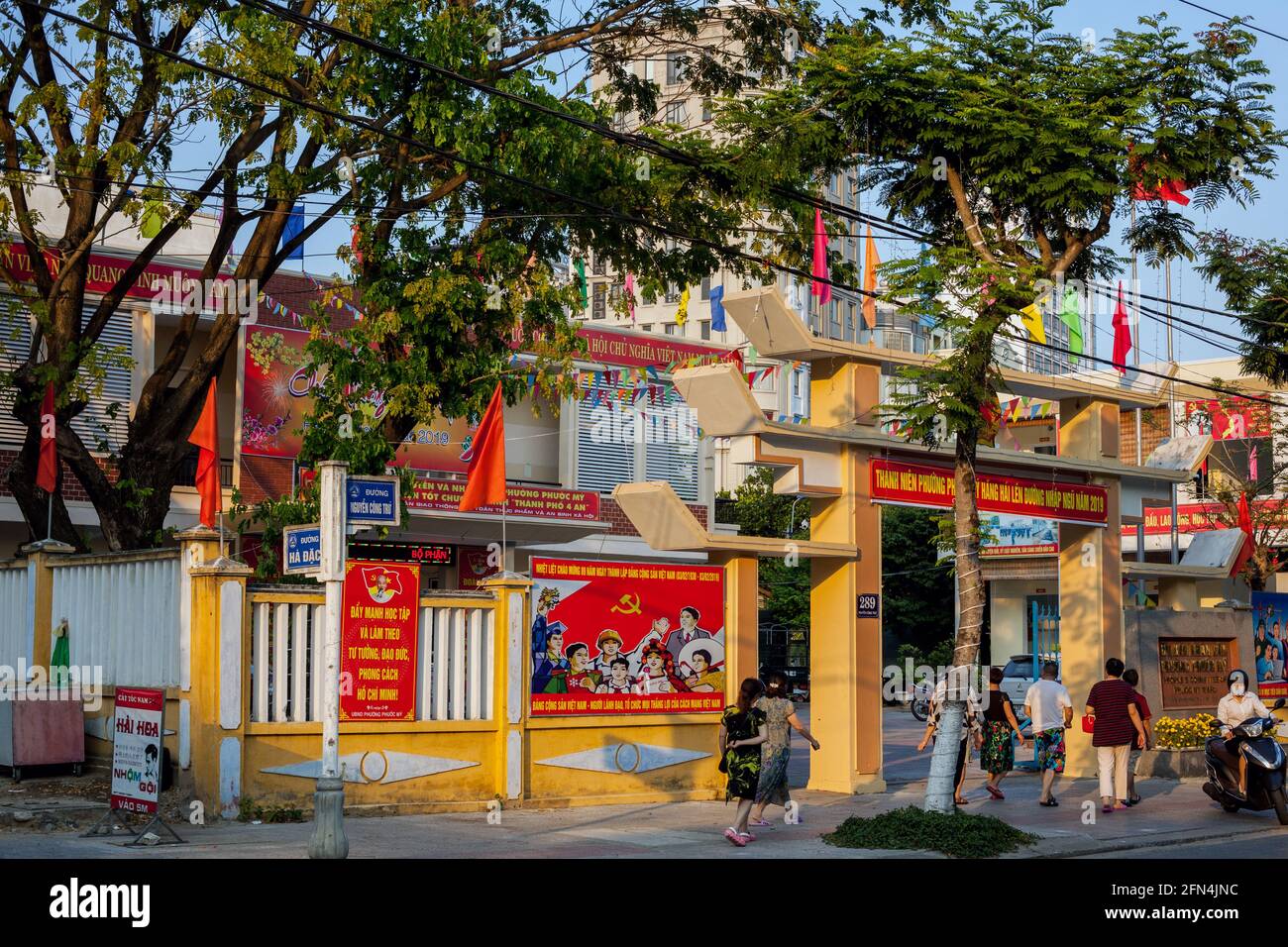 Sede centrale degli uffici comunisti del Comitato popolare a da Nang, in Vietnam Foto Stock