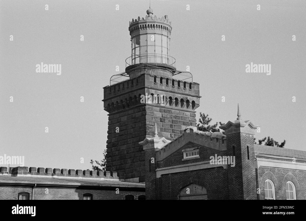 Navesink Twin Lights, Highlands, NJ, novembre 1992. Parte di una serie di 35 fari della costa orientale americana fotografati tra novembre 1992 e settembre 1993. Foto Stock