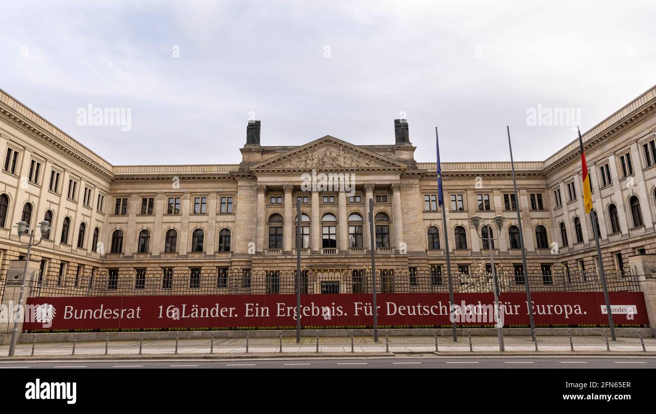 Il Consiglio federale tedesco Bundesrat si riunisce presso l'ex Casa dei Lord prussiani di Berlino. Foto Stock
