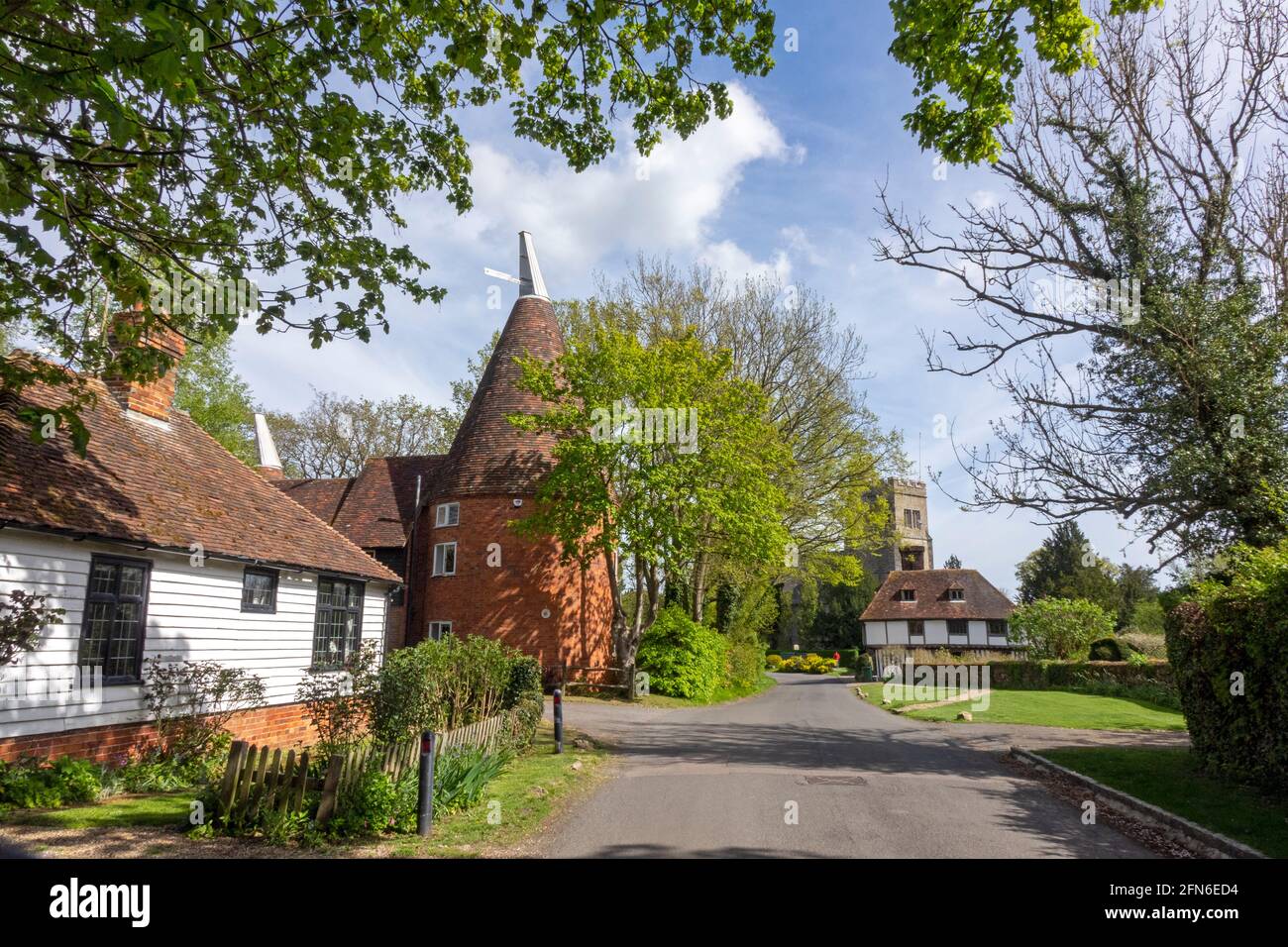 Villaggio Smarden, Kent, Regno Unito Foto Stock