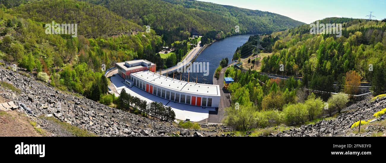 La Dalesice Pumped - centrale idroelettrica di stoccaggio sul fiume Jihlava. Diga con paesaggio nella Repubblica Ceca Foto Stock