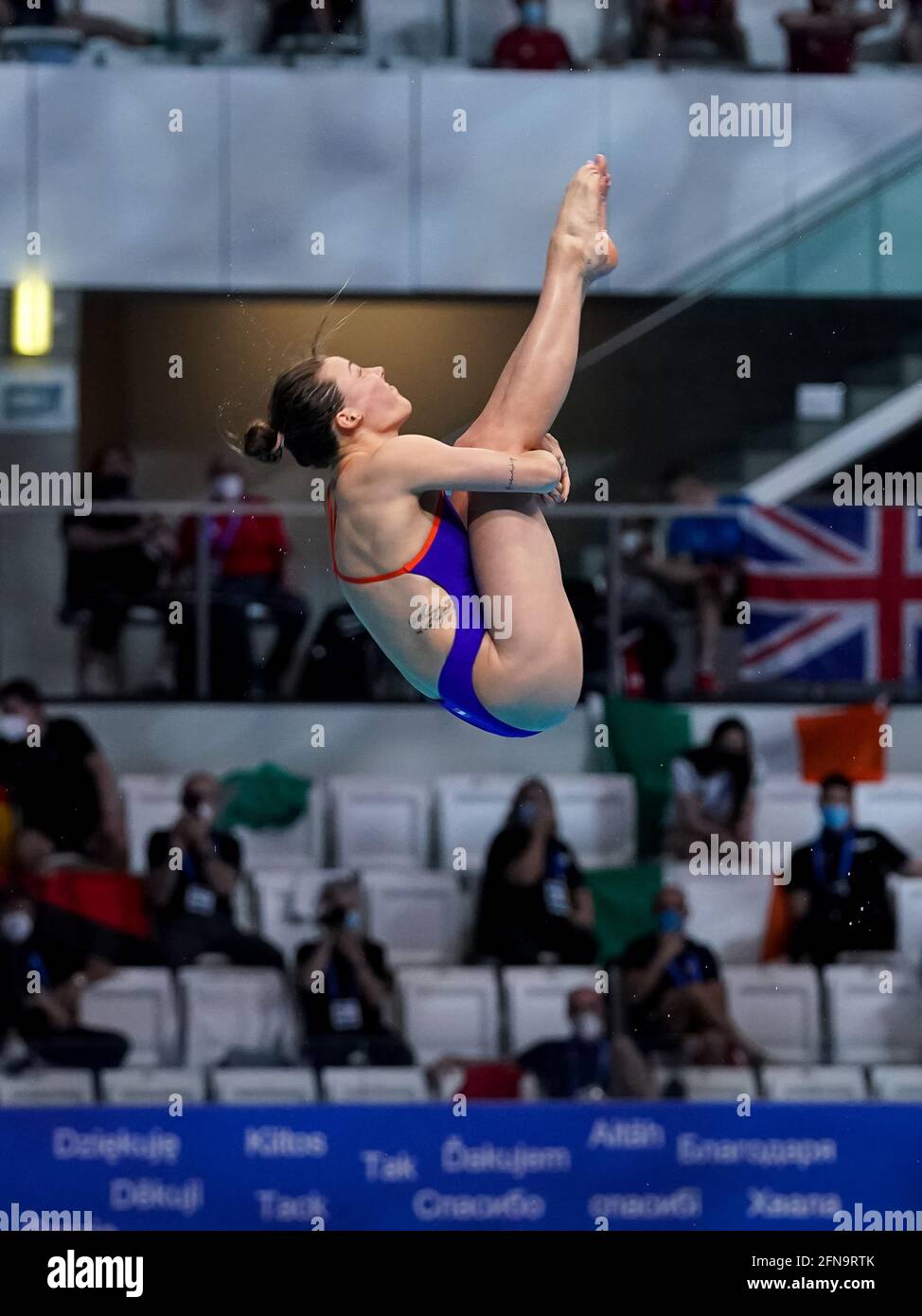 Budapest, Ungheria. 15 maggio 2021. BUDAPEST, UNGHERIA - MAGGIO 15: Inge Jansen dei Paesi Bassi in gara nella finale della Springboard femminile 3M durante il LEN European Aquatics Championships Diving alla Duna Arena il 15 maggio 2021 a Budapest, Ungheria (Foto di Andre Weening/Orange Pictures) Credit: Orange Pics BV/Alamy Live News Foto Stock