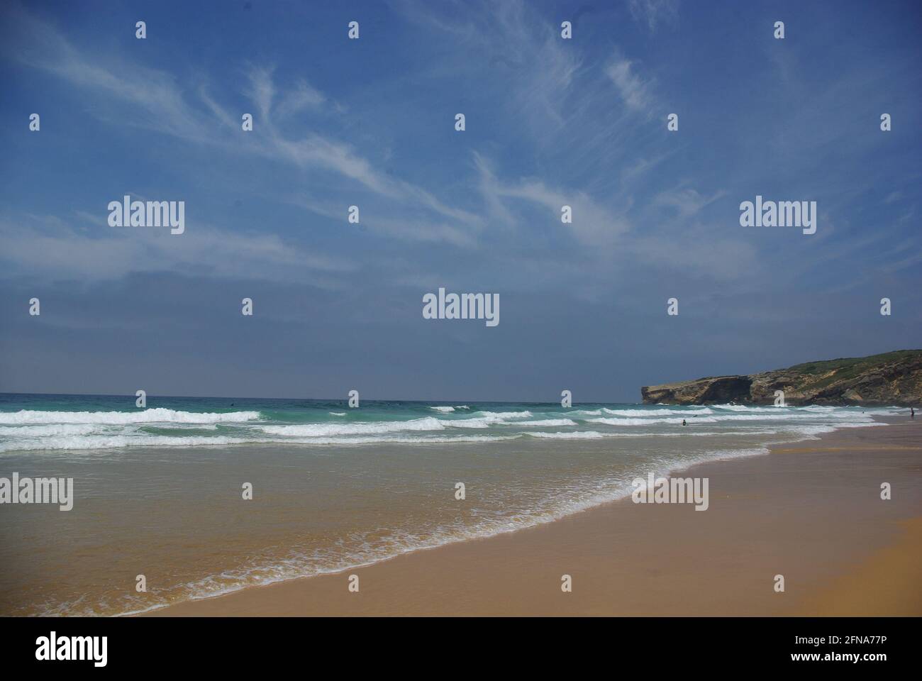 Spiaggia di surf, Praia de Arrifana, Portogallo Foto Stock