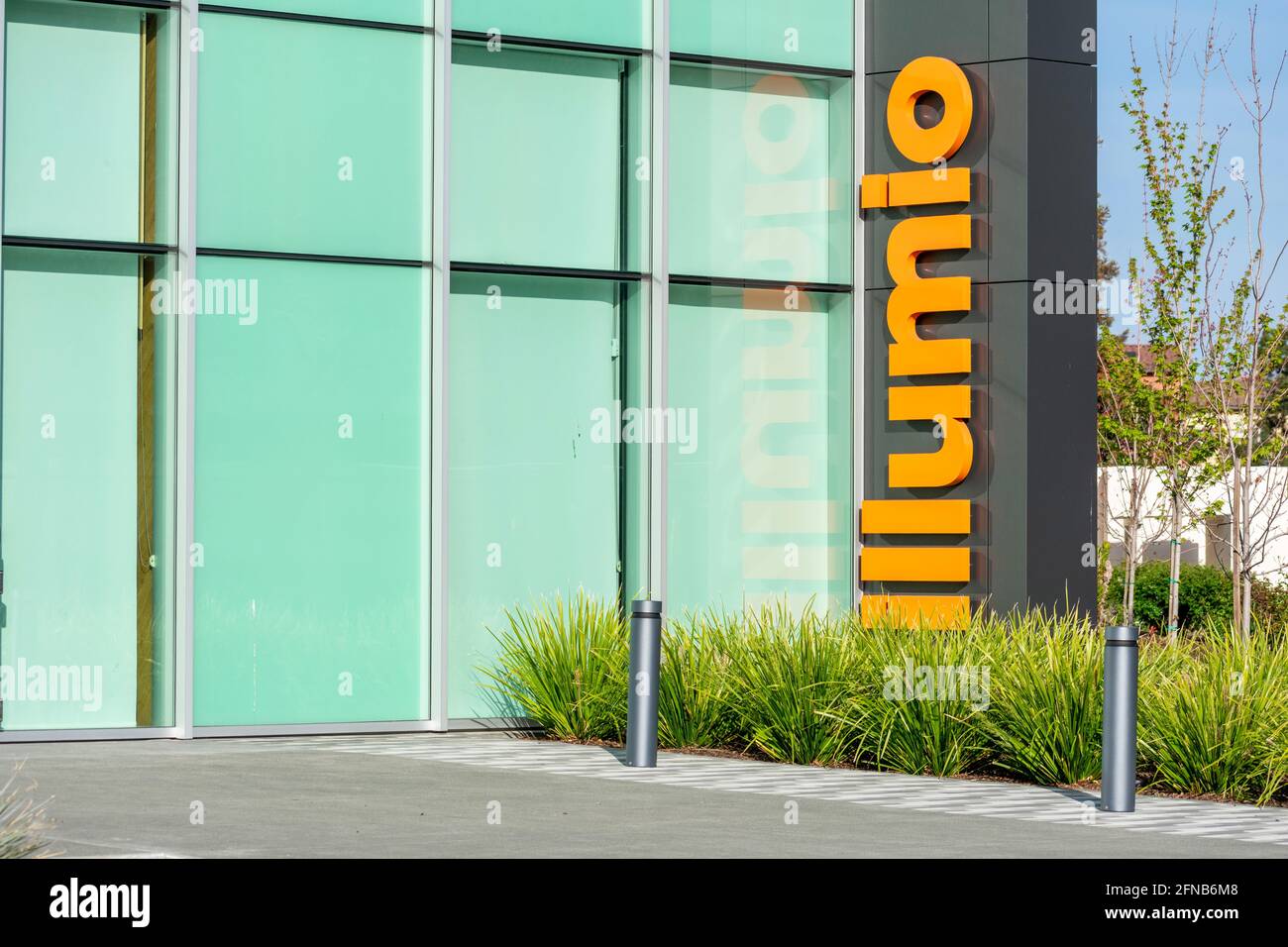 Illumio firma il logo sulla sede centrale del business data center e della società di sicurezza del cloud computing. - Sunnyvale, California, Stati Uniti d'America - 2021 Foto Stock