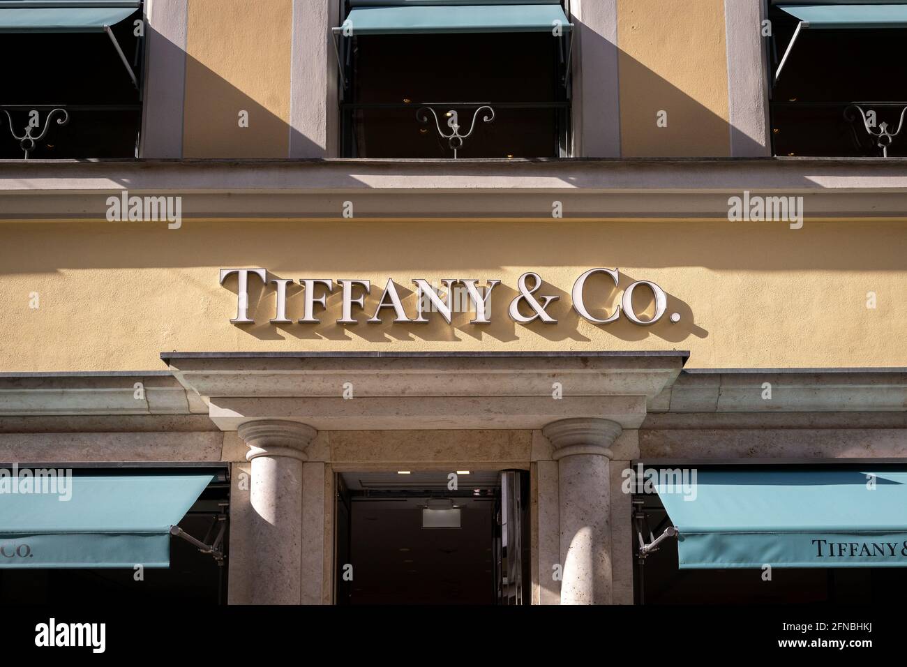 Tiffany and Co. Segno negozio nel centro di Monaco Foto Stock