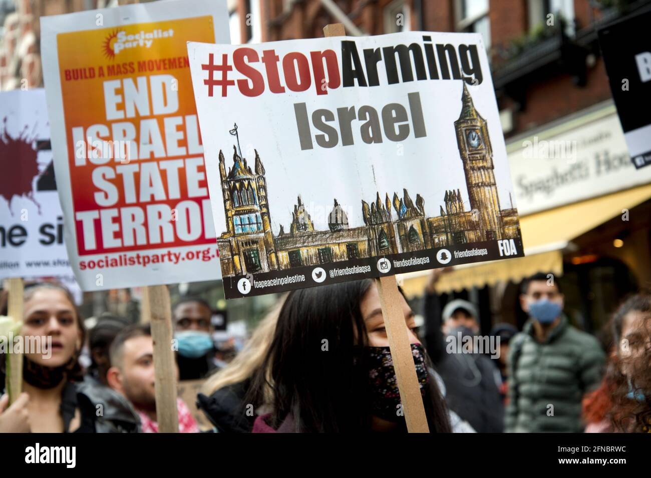 15 maggio 2021 solidarietà con la Palestina - una marcia a Londra in occasione dell'anniversario della Nakba (catastrofe), il giorno in cui più di 500 villaggi e il rimorchio Foto Stock
