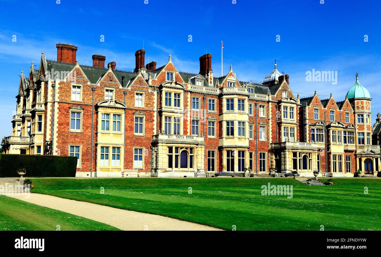 Sandringham House, Norfolk, ritiro di campagna, di HM la Regina, 19 ° secolo, architettura vittoriana britannica, Inghilterra Regno Unito Foto Stock