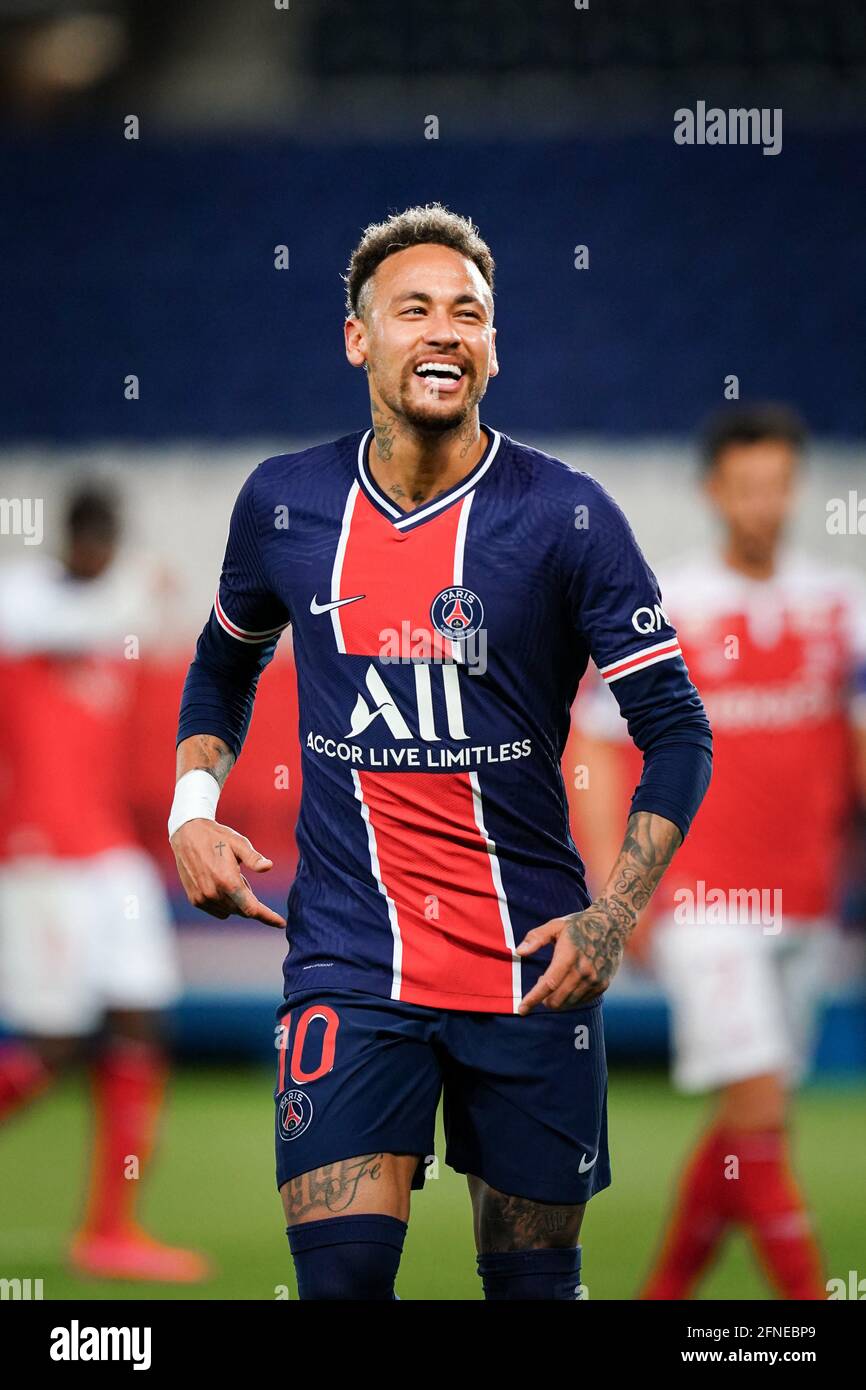 Neymar durante la partita di calcio francese Ligue 1 tra Paris Saint Germain  (PSG) e Stade de Reims (SR) allo stadio Parc des Princes, a Parigi,  Francia, il 16 maggio 2021. Foto