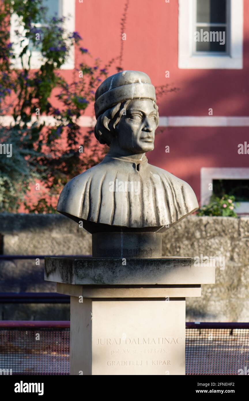 Busto di Giorgio da Sebenico (Juraj Dalmatinac), scultore e architetto croato del XV secolo, famoso per i suoi lavori sulla Cattedrale di Šibenik Foto Stock
