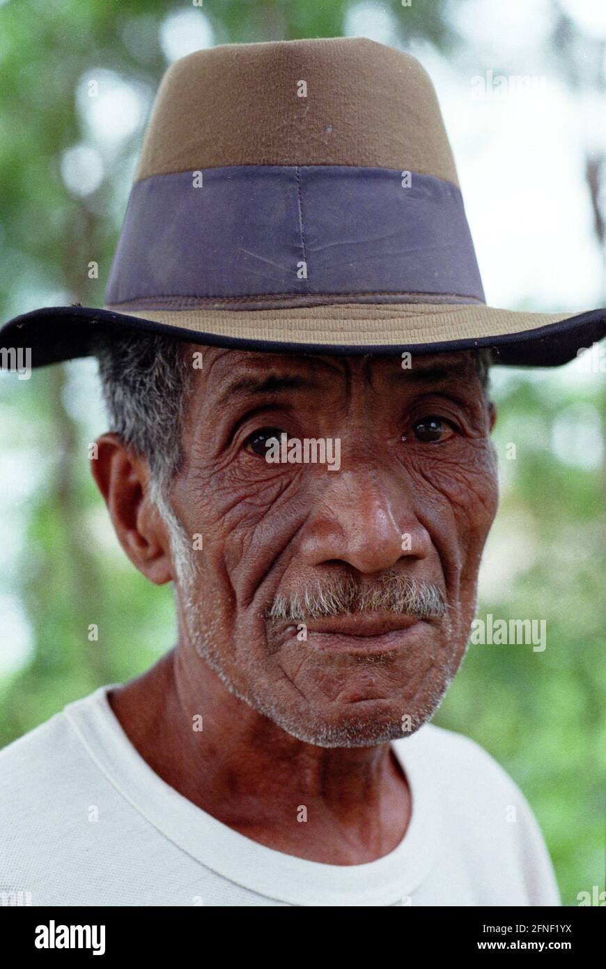 Ritratto di un vecchio con cappello. [traduzione automatizzata] Foto stock  - Alamy
