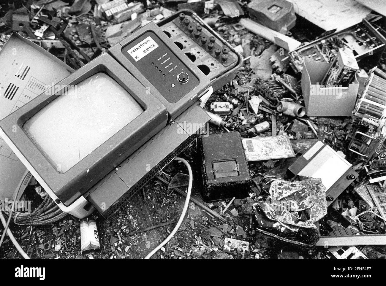 Rottami di computer su un deposito in Schwerin. [traduzione automatizzata] Foto Stock