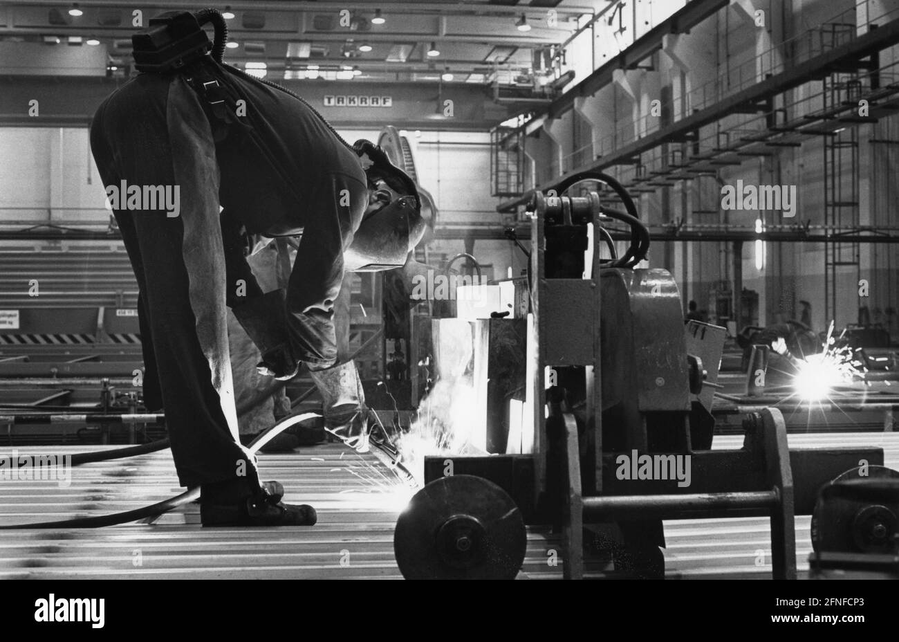 Guscio di un'autovettura a lunga percorrenza destinata agli stati CSI. Lo stabilimento di Ammendorf era un'attività della Deutsche Wagonbau AG, che è emersa dalla VEB Kombinat Schierenfahrzeugbau della GDR. [traduzione automatizzata] Foto Stock