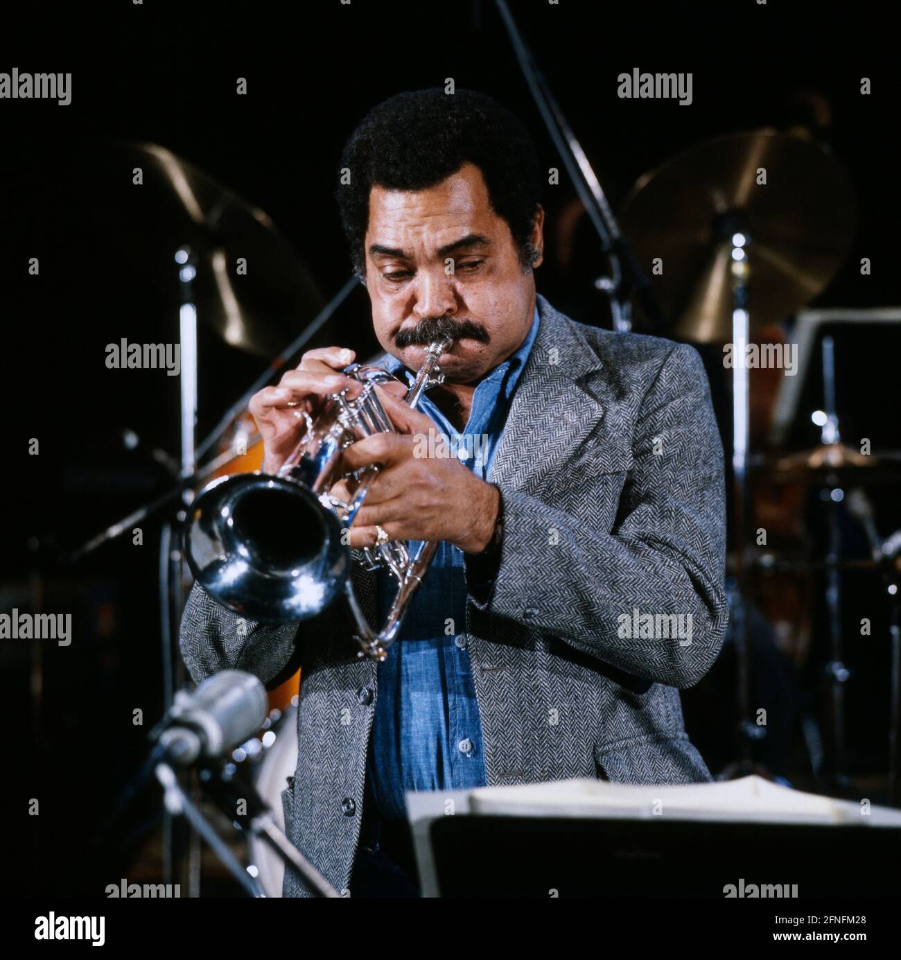 Art Farmer, Amerikanischer Jazz-Trompeter, Jazz Fest Berlin, 1981. Art Farmer, trombettista jazz americano, Jazz Fest Berlino, 1981. Foto Stock