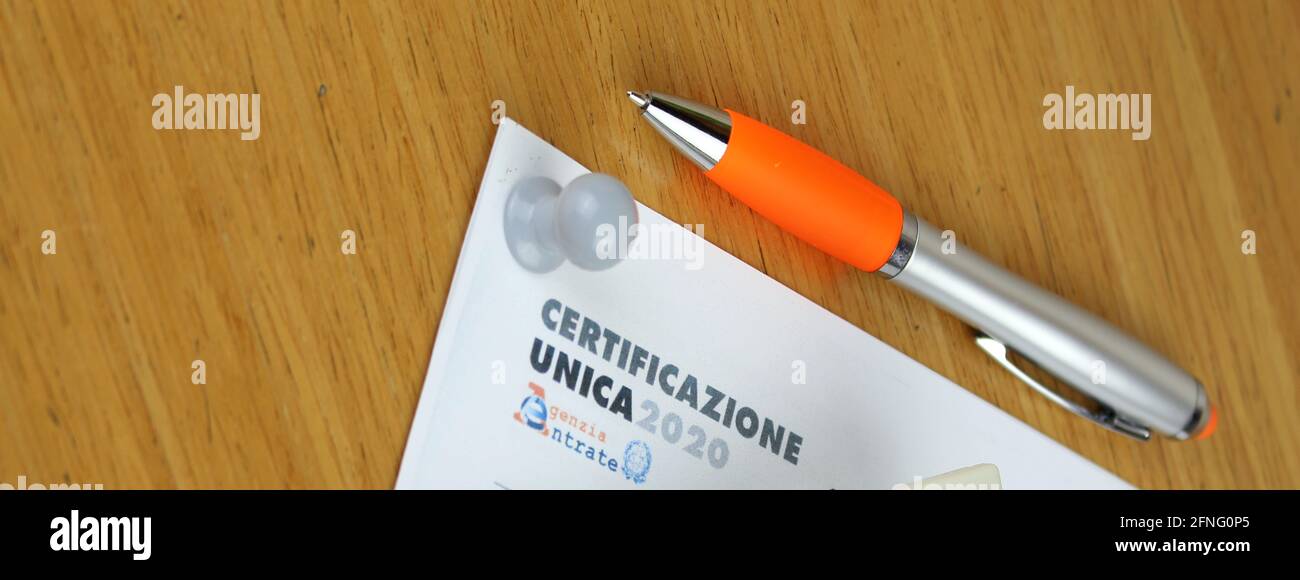 Modulo fiscale Italia - Agenzia delle Entrate 'unica 2020' Foto Stock