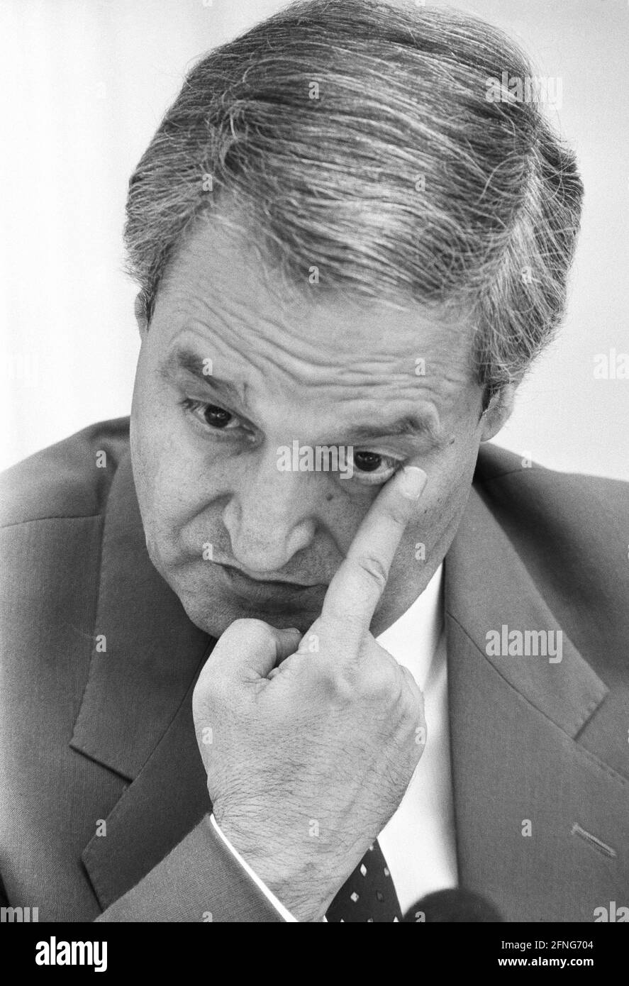 Germania, Bonn, 30.06.1989. Archivio n.: 06-37-24 Visita del Ministro degli Esteri siriano Foto: Ministro degli Esteri Farouk al-Sharaa [traduzione automatizzata] Foto Stock