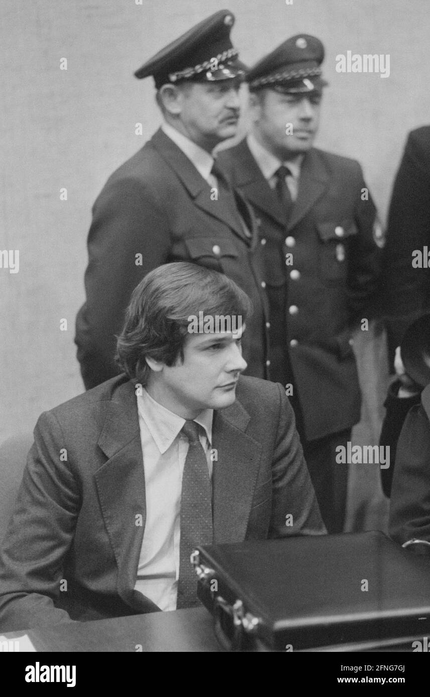 Richard Oetker nel tribunale di Monaco al processo del suo rapimento da parte di Dieter Zlof. [traduzione automatizzata] Foto Stock