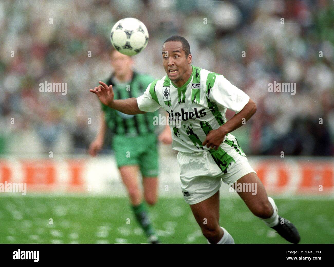 Coppa finale 1995: Borussia Mönchengladbach - VFL Wolfsburg 3:0 24.06.1995 a Berlino. Martin Dahlin (BMG) azione. [traduzione automatizzata] Foto Stock