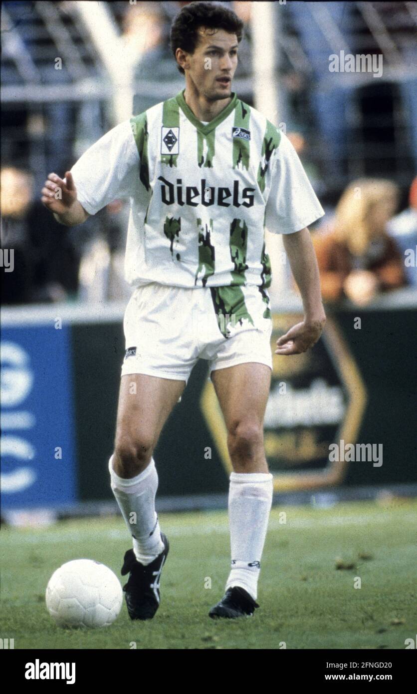 Heiko Herrlich (Bor. Moenchengladbach) Racc. 02.05.1995 [traduzione automatica] Foto Stock