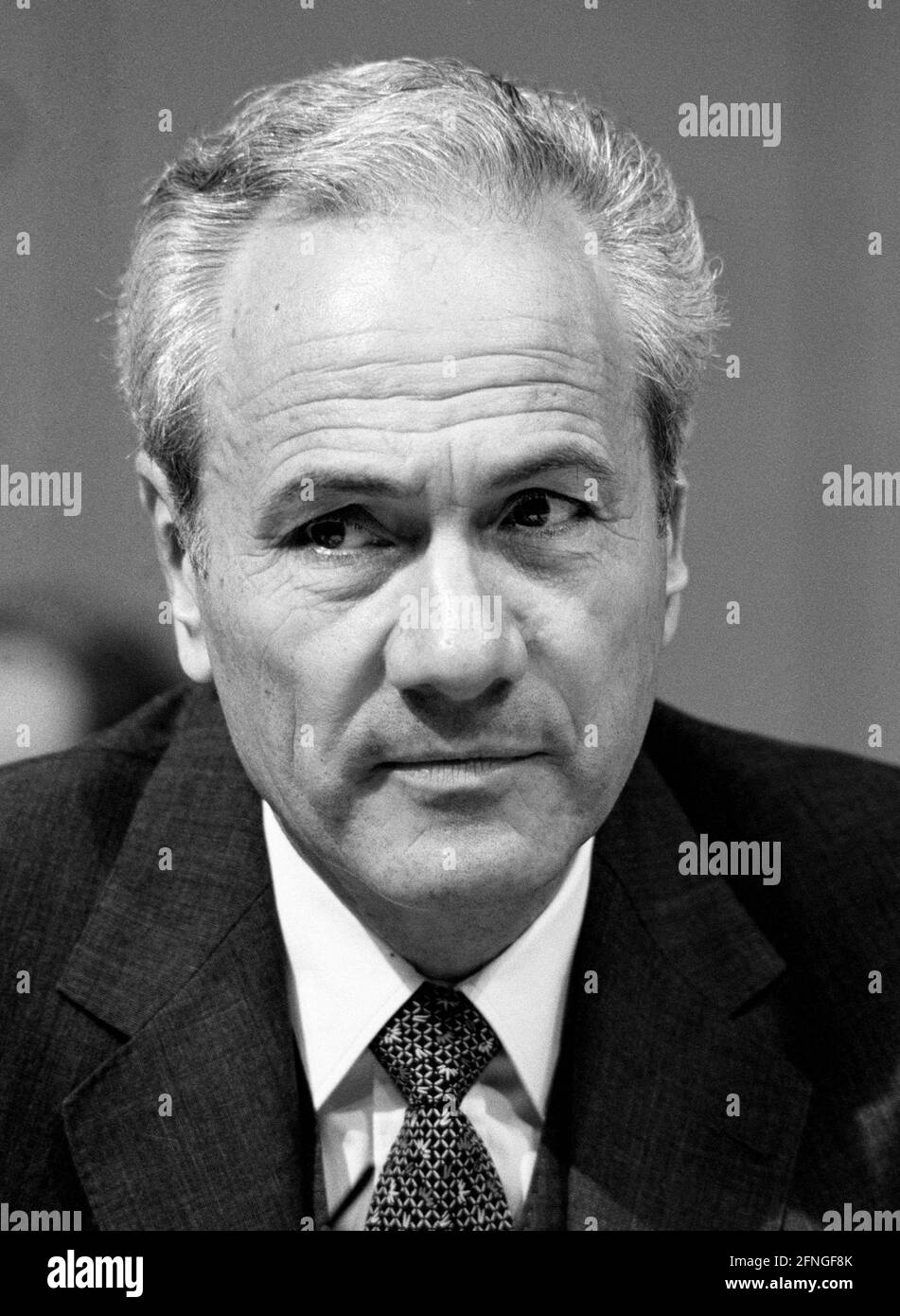 Joachim FUNK , membro del consiglio di amministrazione di Mannesmann AG , luglio 1990 [traduzione automatizzata] Foto Stock
