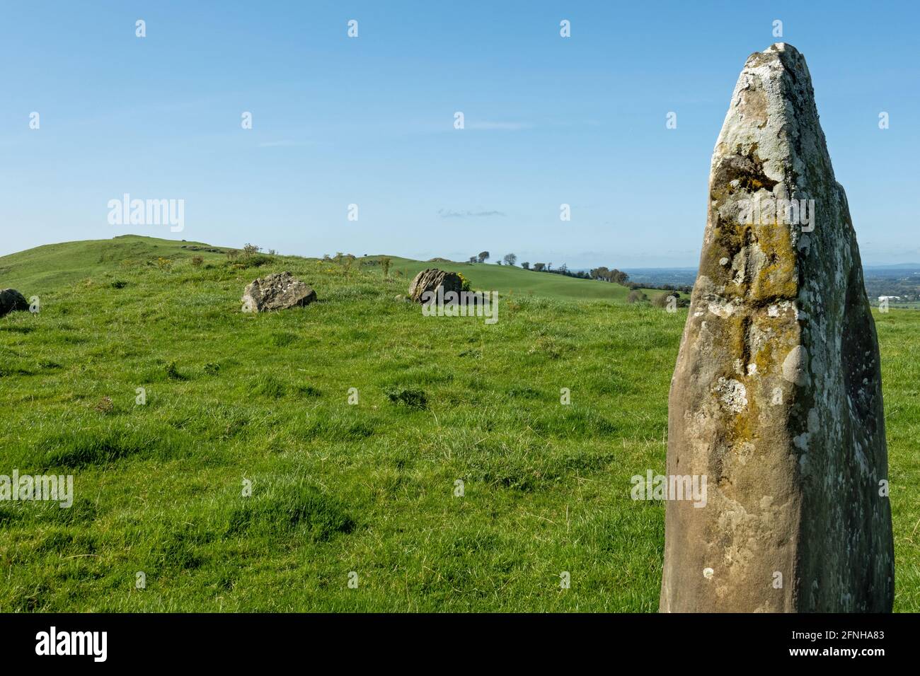 Loughcrews antica pietra grande con cros sulla parte anteriore, Co Meath, Irlanda Foto Stock