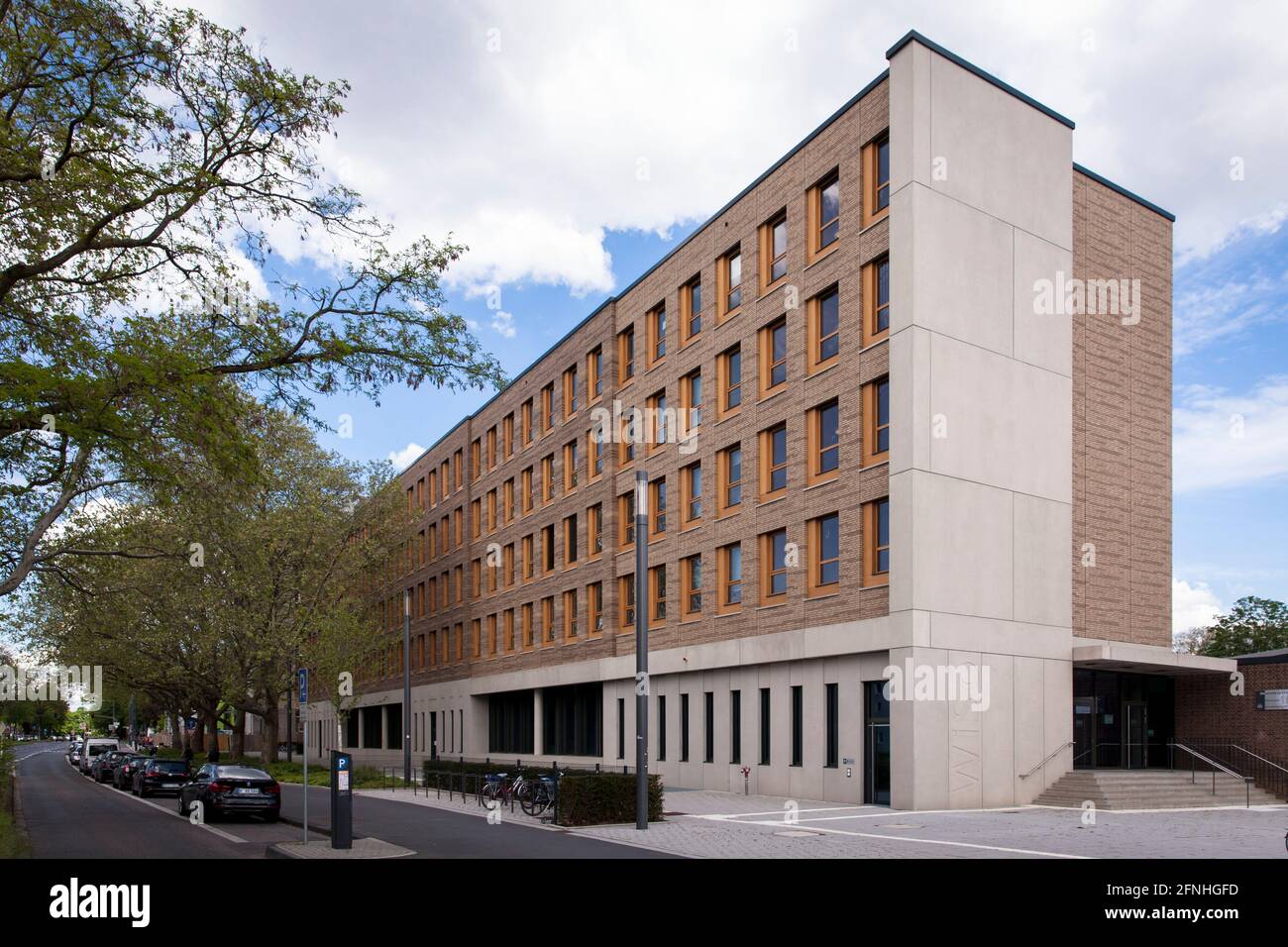 Facoltà di Gestione, Economia e Scienze sociali edificio dell'Università di Colonia nel distretto Lindenthal, Colonia, Germania. Wirtschafts- Foto Stock