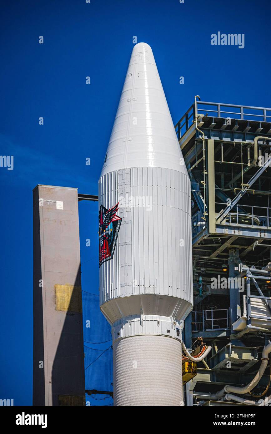 Lancio di ULA Atlas V con la missione SBIRS GEO Flight 5 per il Centro spaziale e missilistico della forza spaziale statunitense in fase di preparazione finale il 16 maggio 2021 a Brevard County, Florida, Florida. La missione è in programma di decollo lunedì 17 maggio alle 13:35 EDT dal Space Launch Complex-41 presso la Cape Canaveral Space Force Station in Florida. (Foto di Alex G Perez/AGPfoto/Sipa USA) Credit: Sipa USA/Alamy Live News Foto Stock