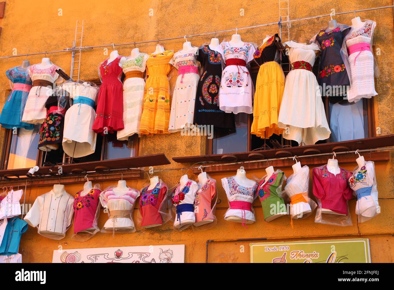 Abbigliamento nazionale messicano. Foto Stock