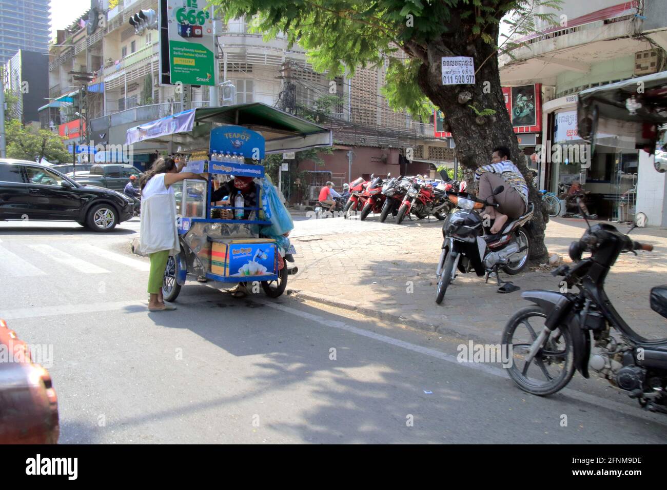 Strade di Down Town in Phnom Penh Cambogia Foto Stock