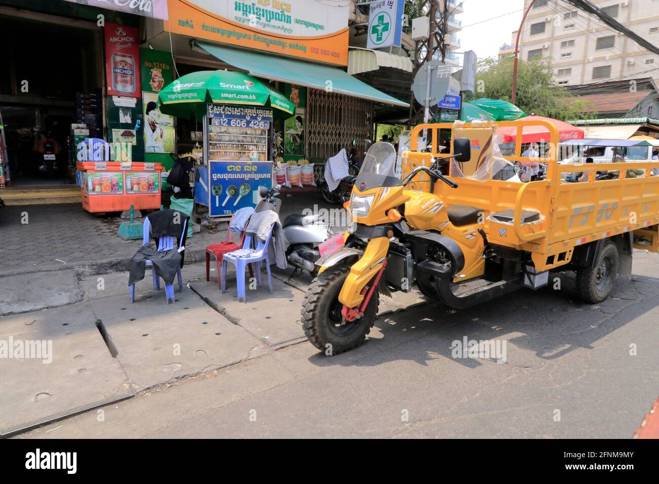 Strade di Down Town in Phnom Penh Cambogia Foto Stock