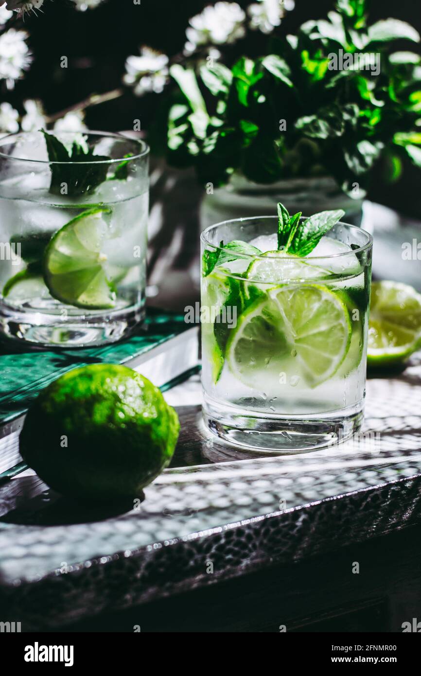 Cocktail mojito rinfrescante. Foto Stock