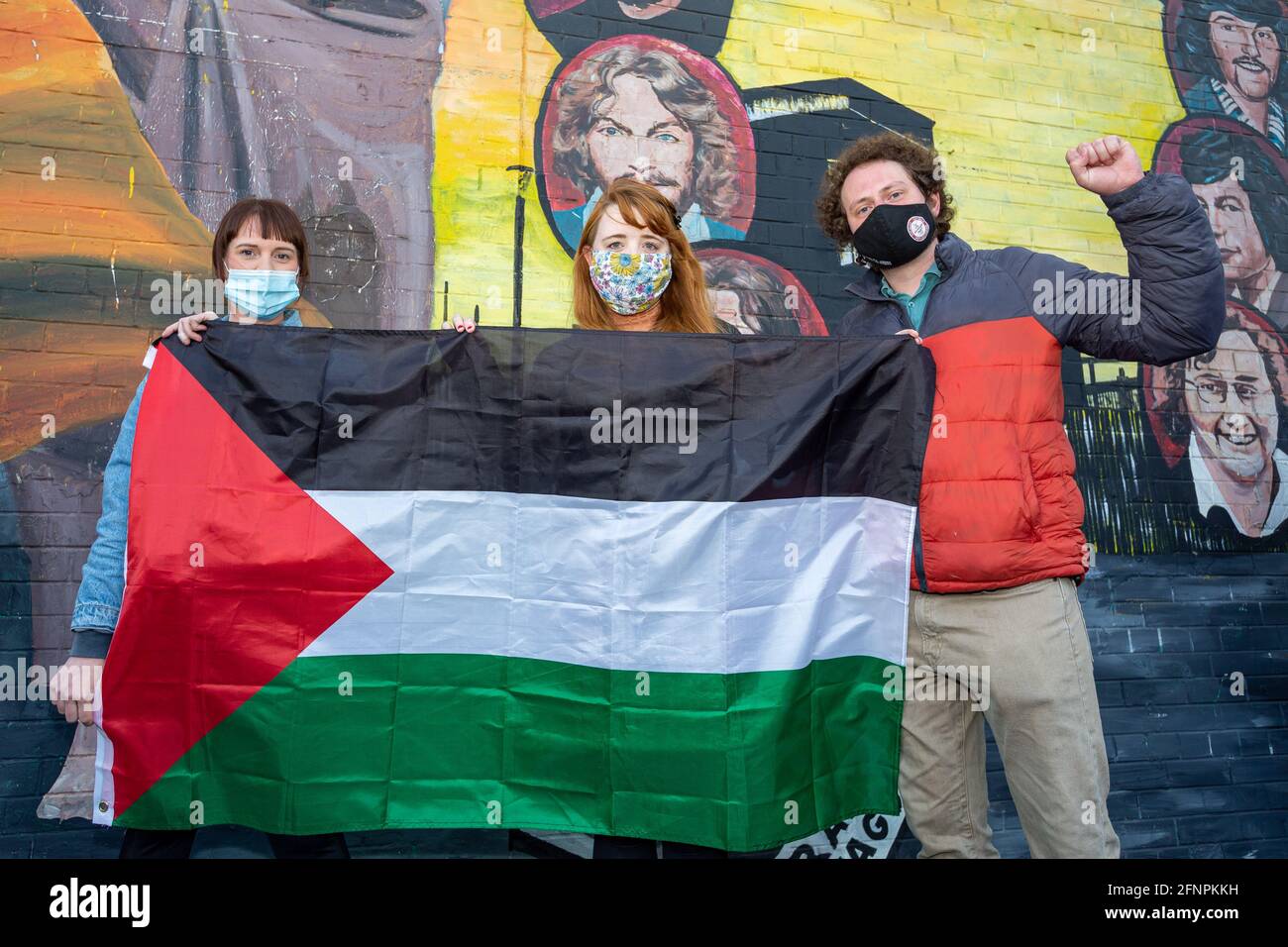 Belfast, Regno Unito. 18 maggio 2021: I manifestanti hanno partecipato ad un raduno a sostegno del popolo palestinese Foto Stock