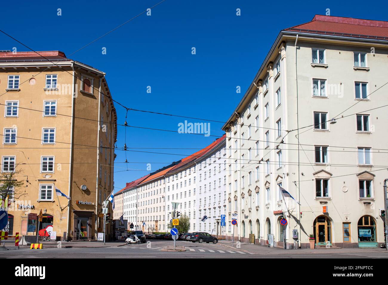 Classicismo nordico di Museokatu nel distretto di Etu-Töölö di Helsinki, Finlandia Foto Stock