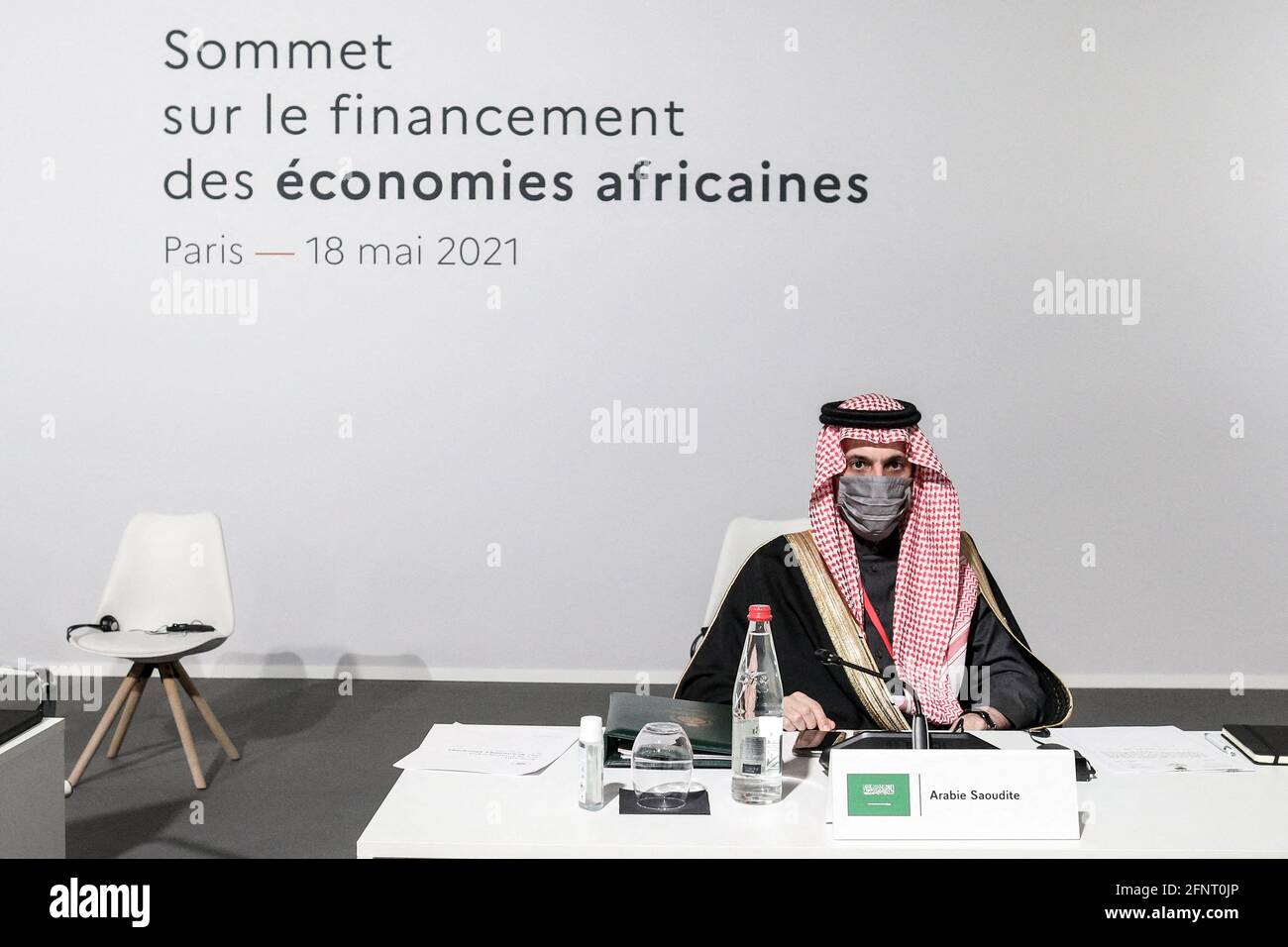 Il Ministro degli Esteri Saudita, il Principe Faisal Bin Farhan al Saud, partecipa alla sessione di apertura del vertice sul finanziamento delle economie africane il 18 maggio 2021 a Parigi, Francia. Foto di Stephane Lemouton/Pool/ABACAPRESS.COM Foto Stock