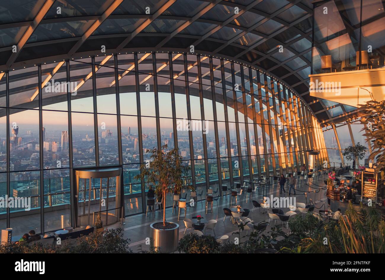 Sky Garden's bar a Londra Foto Stock