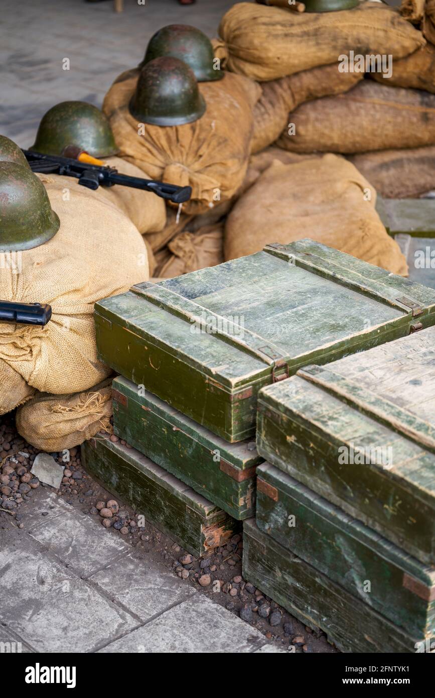 Cassa Portamunizioni Americana In Legno 1954 - Foto 4