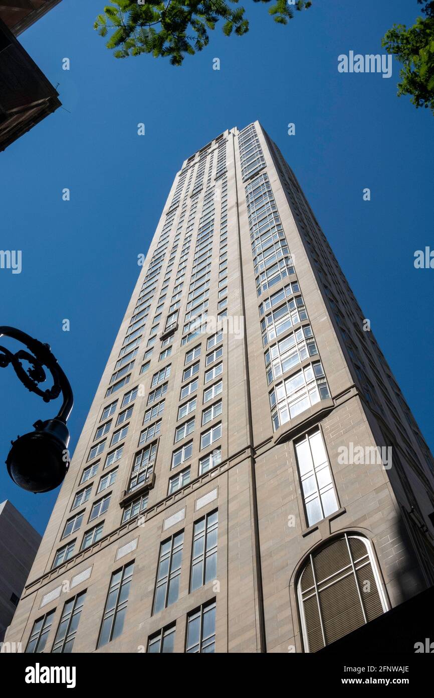 520 Park Avenue è un grattacielo sul lato Upper East di Manhattan, New York City, Stati Uniti Foto Stock